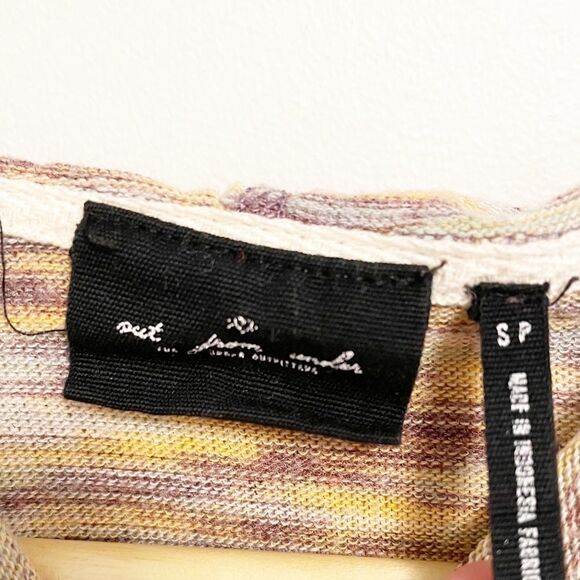 Out From Under Urban Jenny Cropped Hoodie Small - Picture 6 of 14